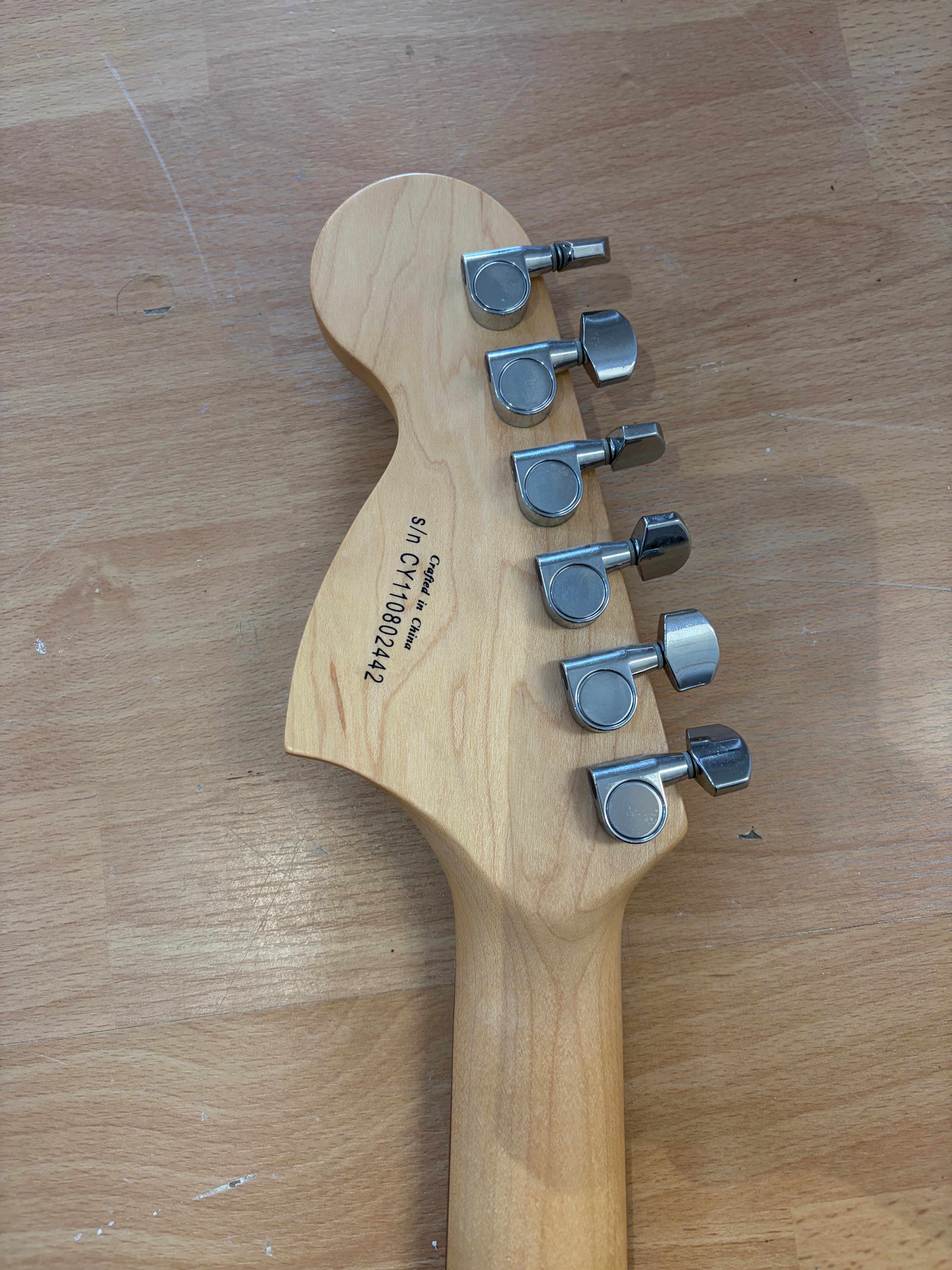 LIMITED EDITION squire affinity jack daniels series stratocaster