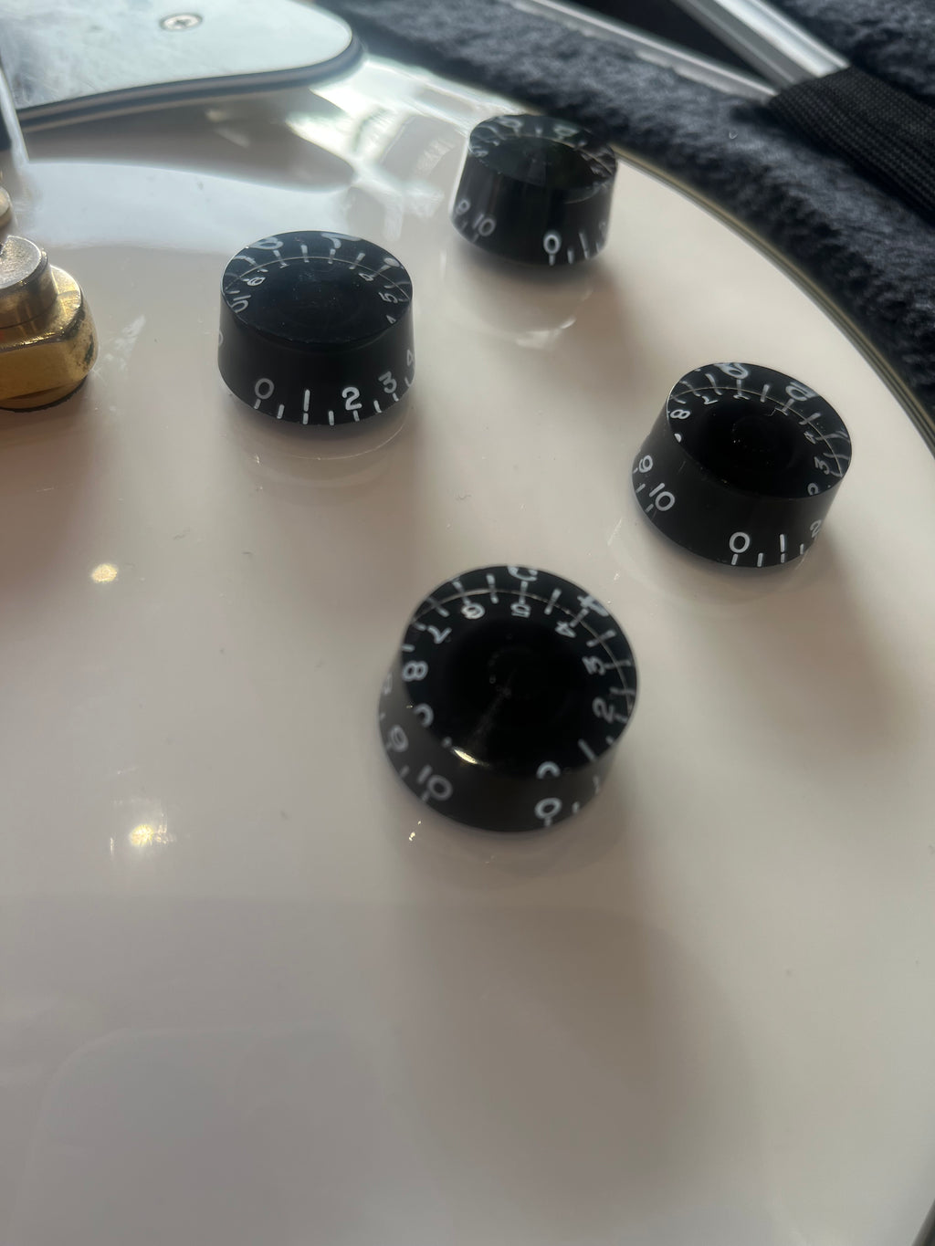 Epiphone Les Paul Custom Alpine White - GOOD CONDITION