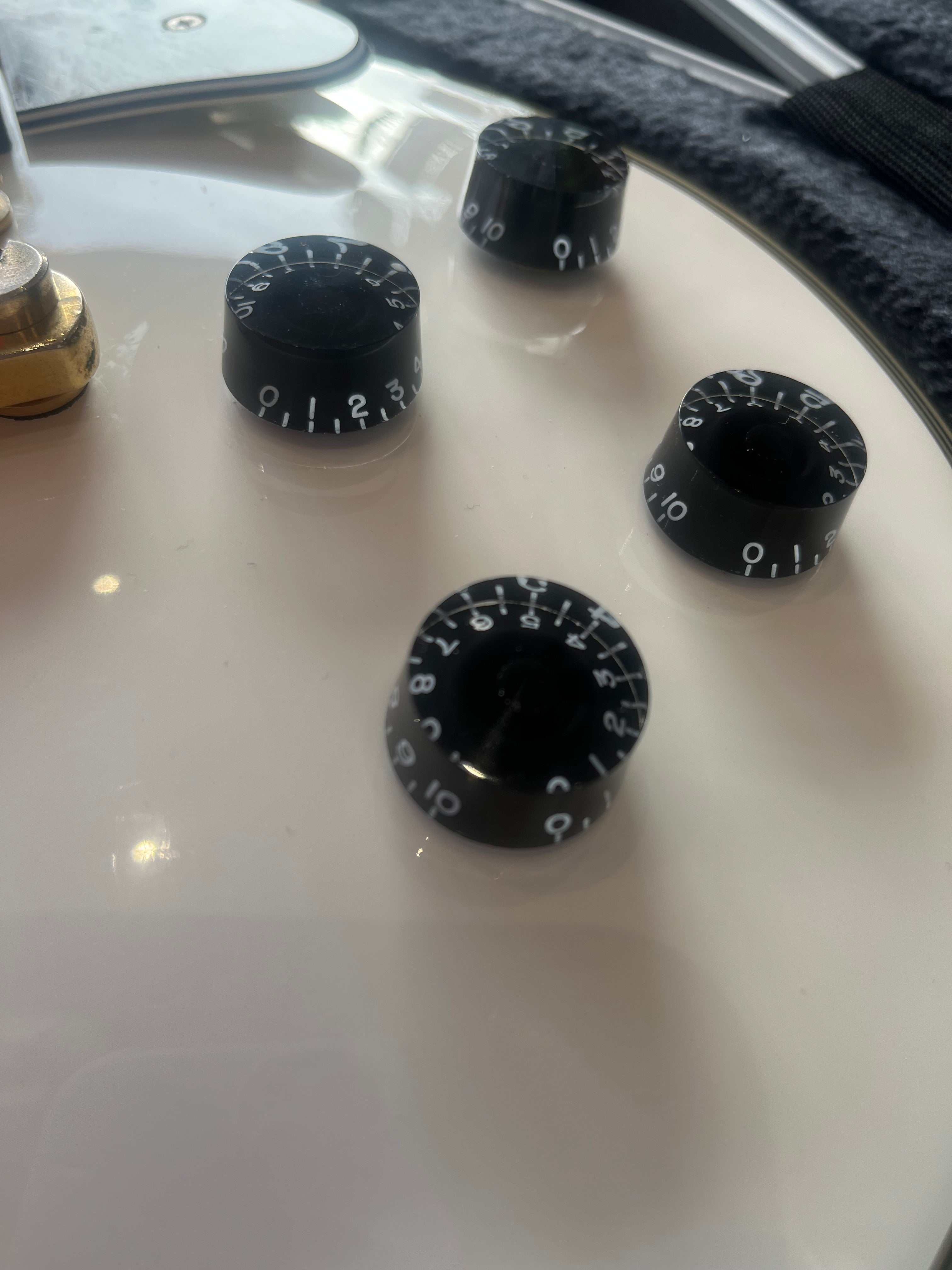 Epiphone Les Paul Custom Alpine White - GOOD CONDITION