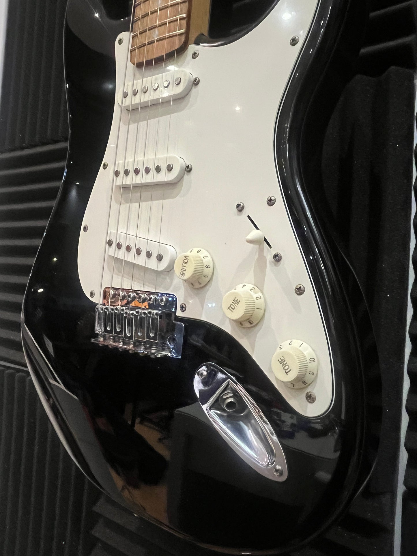 Fender Squier Strat - Jet Black - GREAT CONDITION