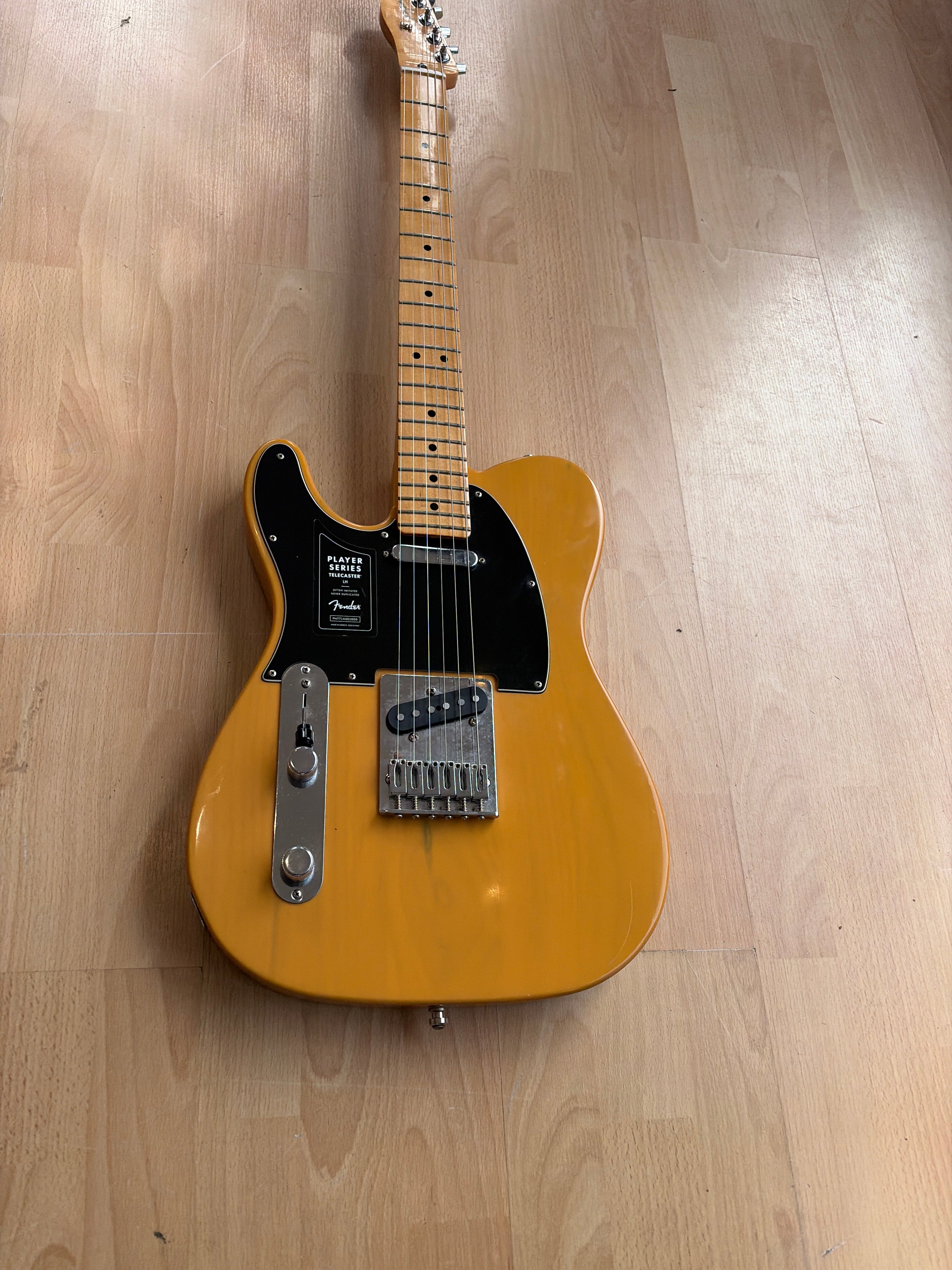 Fender Player Series Left handed Telecaster Butterscotch Finish Excellent Condition