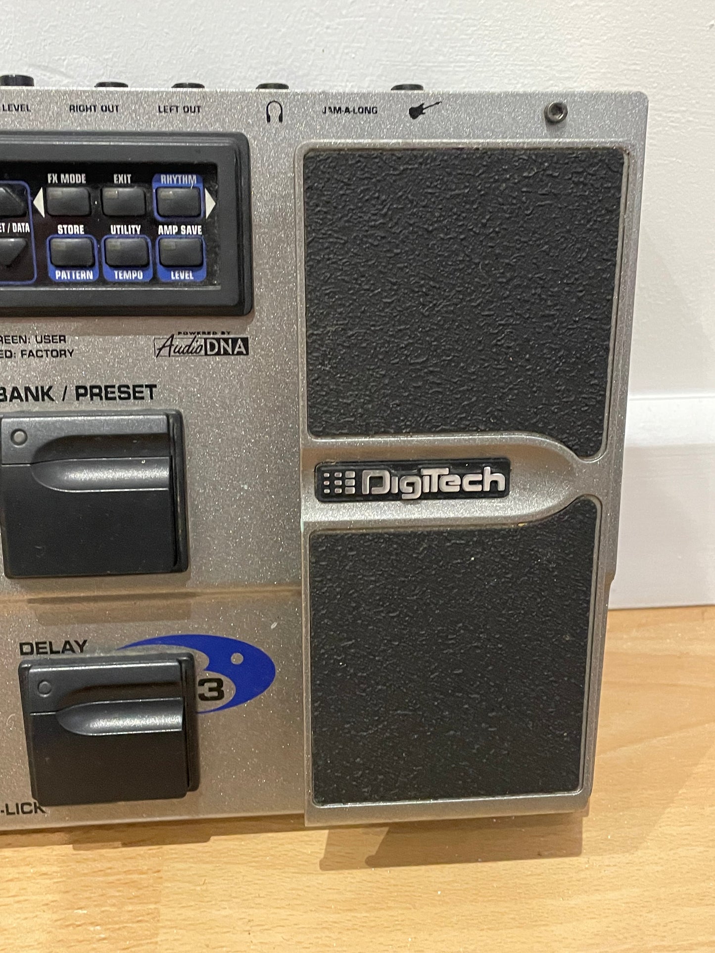 DigiTech Guitar Multi-Effects Pedal Processor