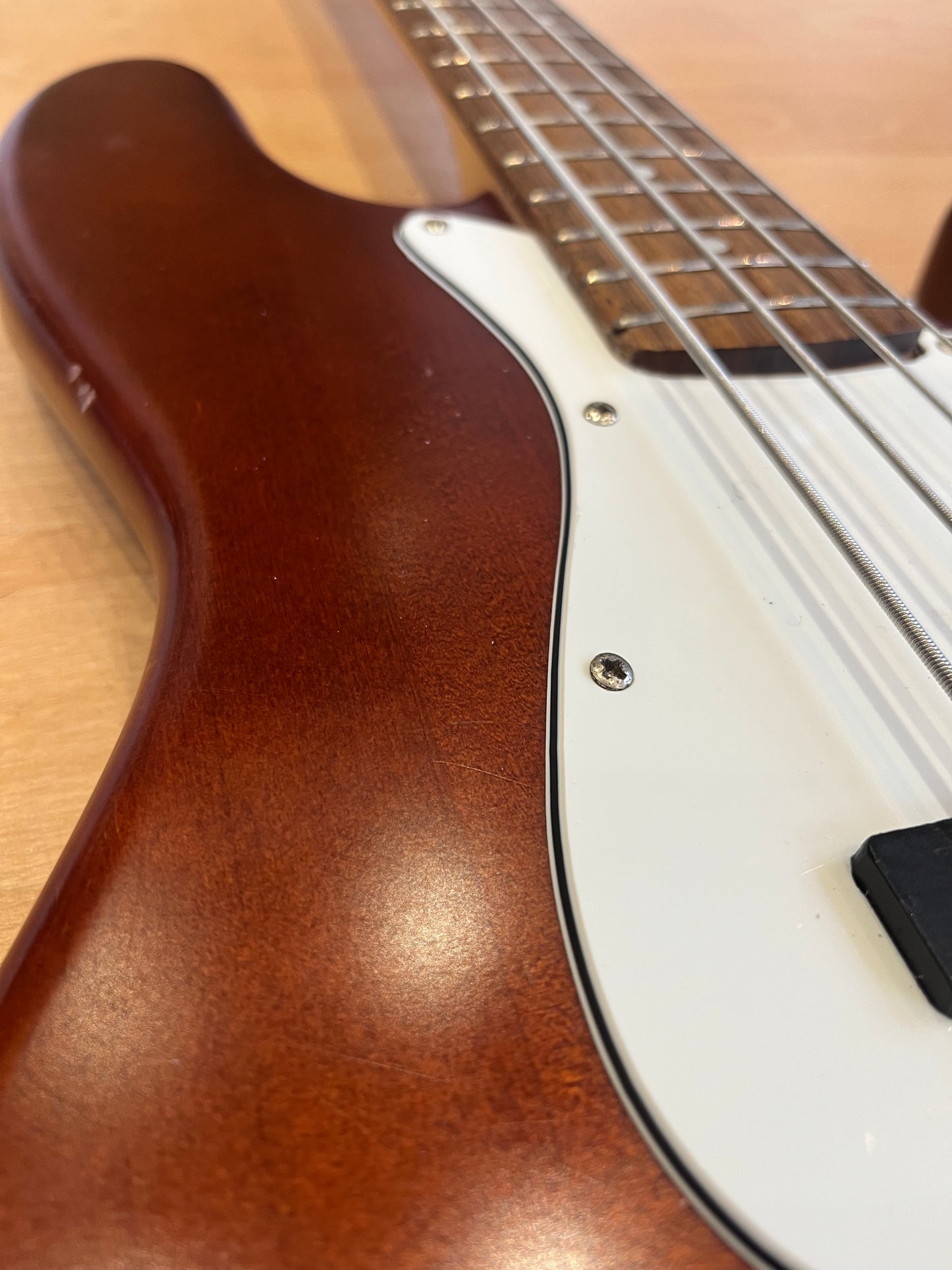 Fender Squier Jazz Bass – Standard Series - GOOD CONDITION