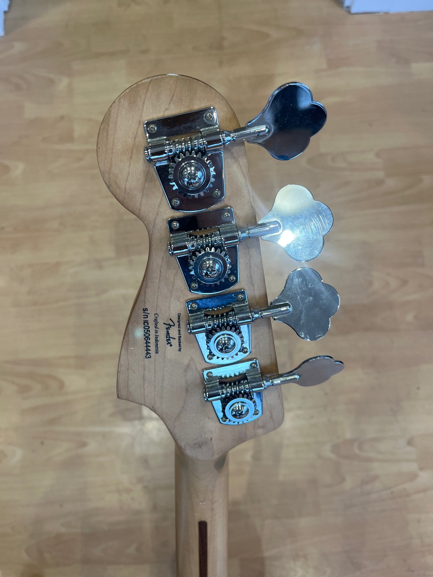 Fender Squier Jazz Bass – Standard Series - GOOD CONDITION