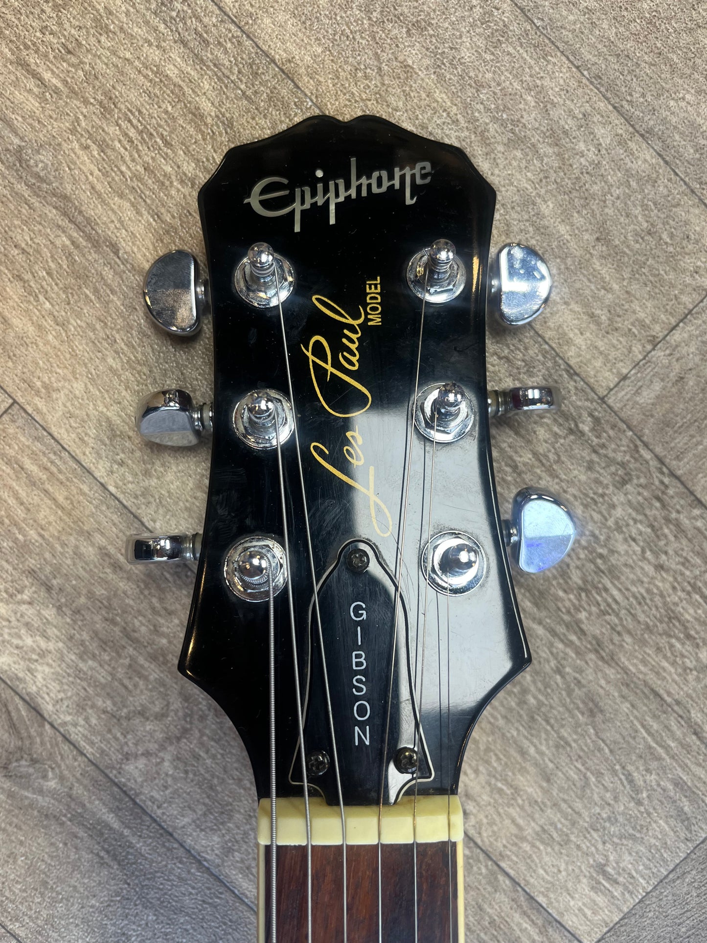 Epiphone les paul standard Cherry Sunburst