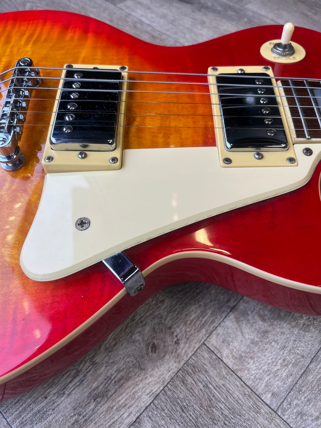 Epiphone Les Paul, Sunburst