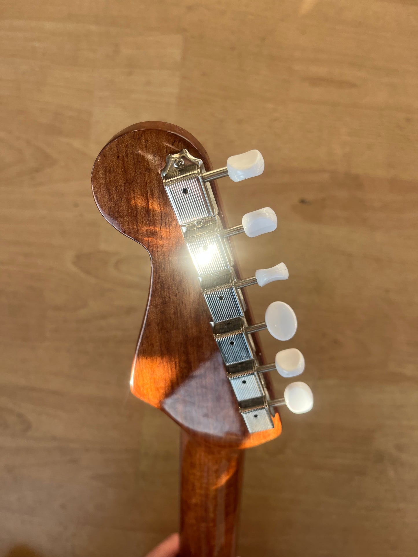 FENDER Sonaran Acoustic guitar HARD ROCK logo