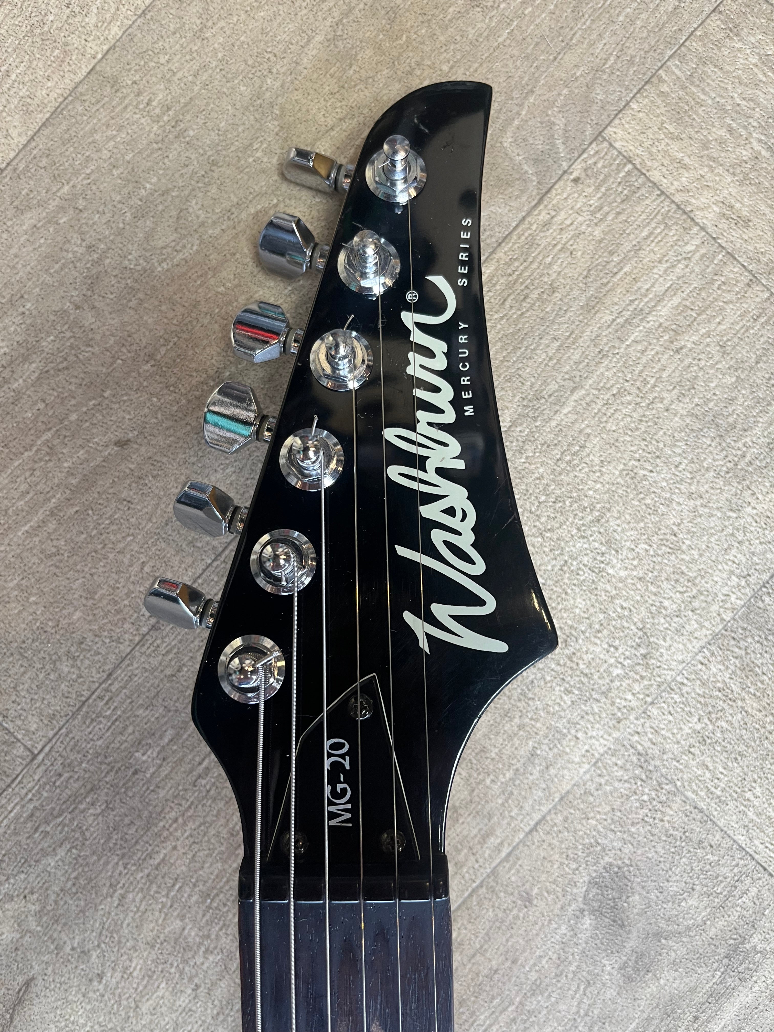 Beautiful Washburn Mercury Series in Sleek White Finish