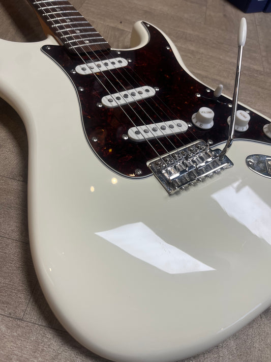 Squier Classic Vibe '70s Stratocaster – Mint Condition