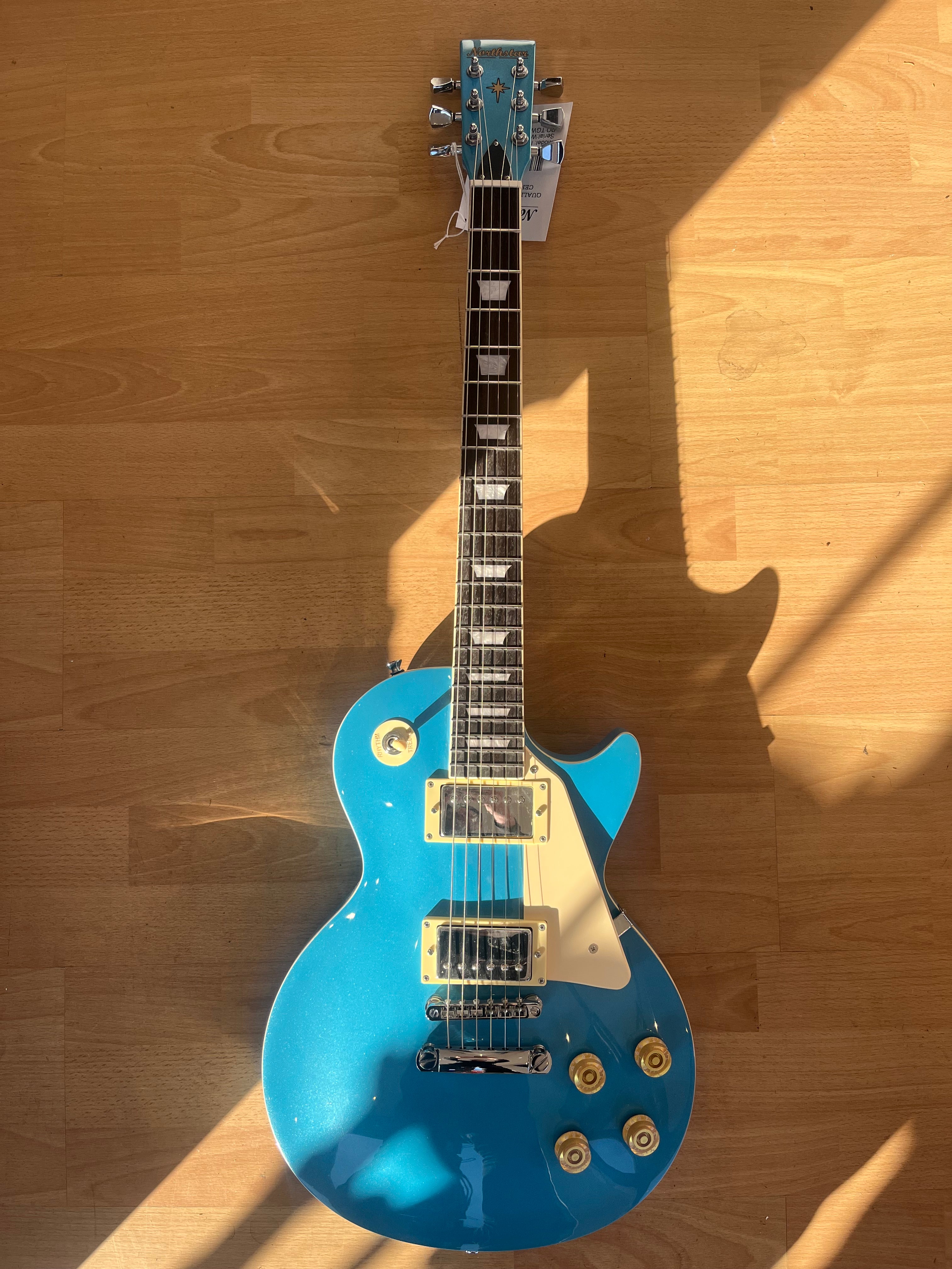 NORTHSTAR LP STYLE w/ SET NECK - CADILLAC BLUE