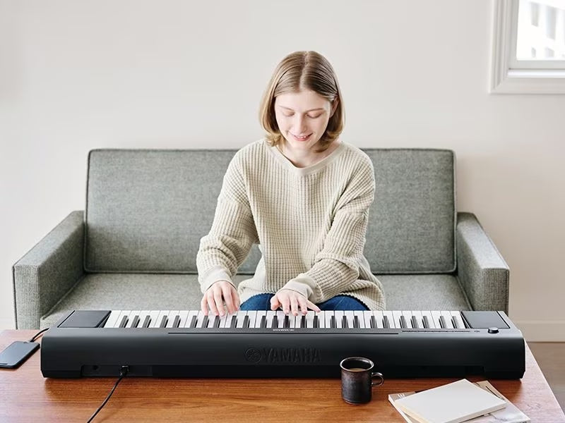 World renowned 61-Key Slimline Home Keyboard Starter Pack