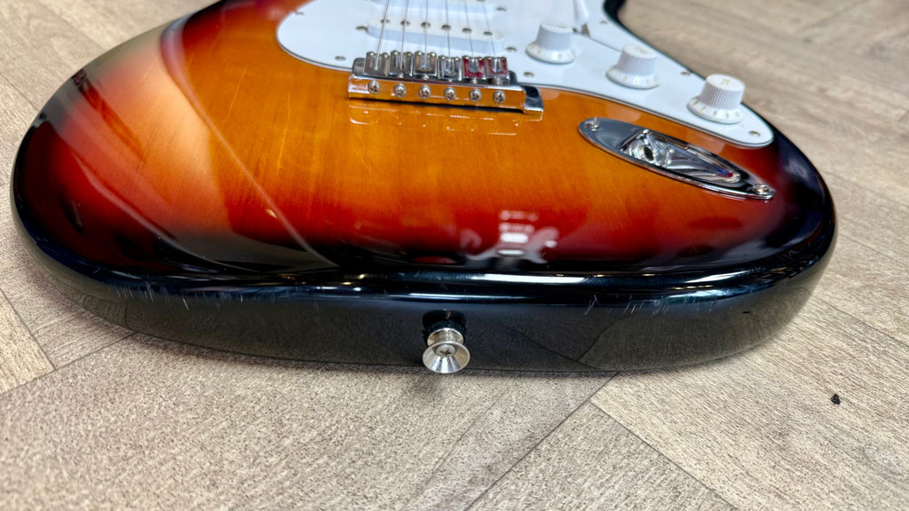 Brown Squire Stratocaster - Great Condition