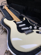 Fender American Series Stratocaster (2004, USA) – 50th Anniversary Neck Plate – Cream Finish