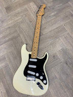Fender American Series Stratocaster (2004, USA) – 50th Anniversary Neck Plate – Cream Finish