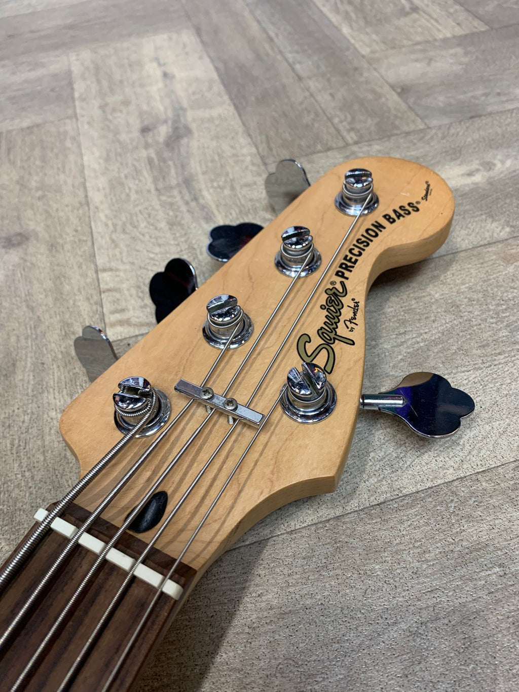 Squier Standard Series Precision Bass V – 5-String - GOOD CONDITION