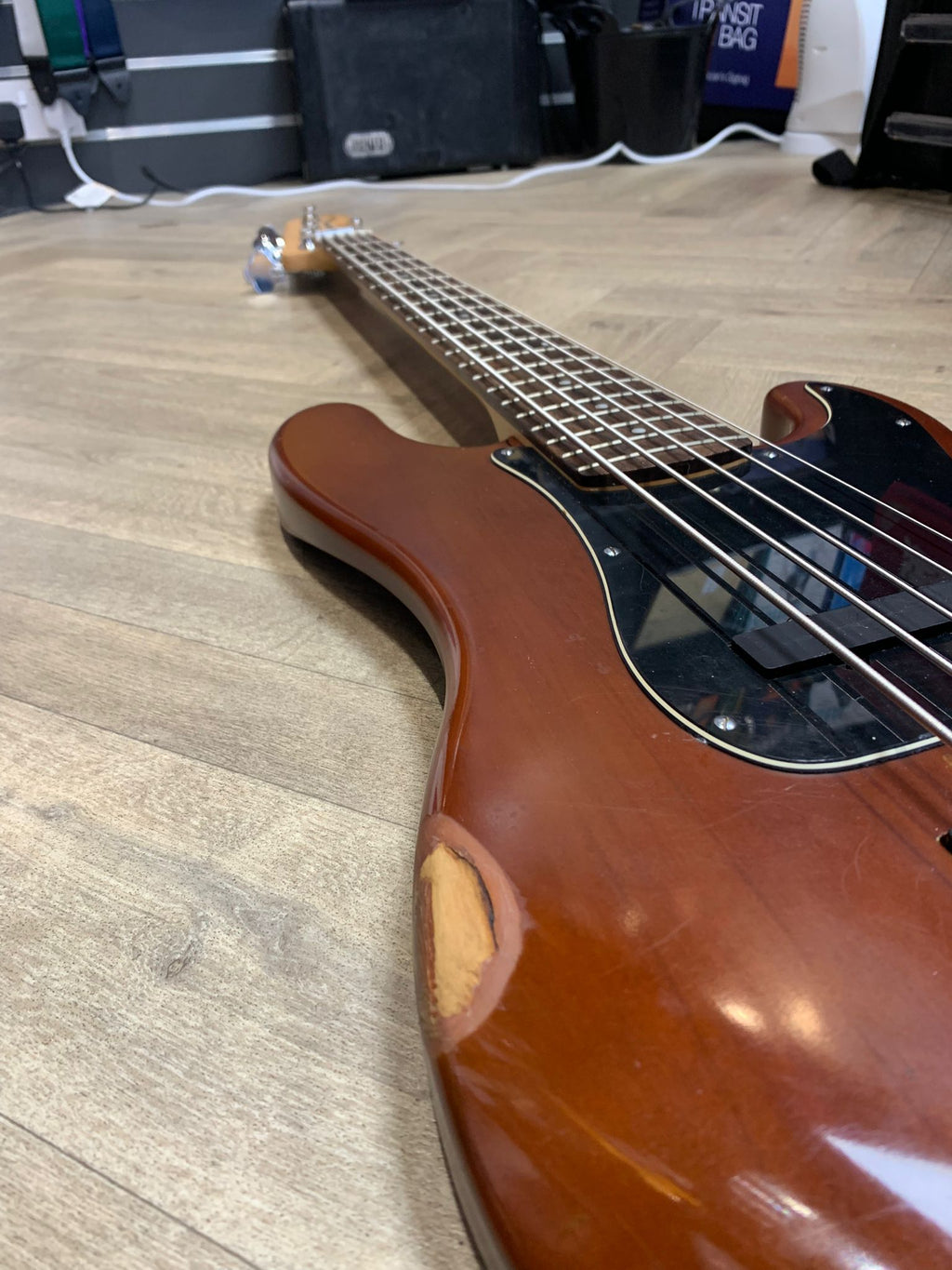 Squier Standard Series Precision Bass V – 5-String - GOOD CONDITION