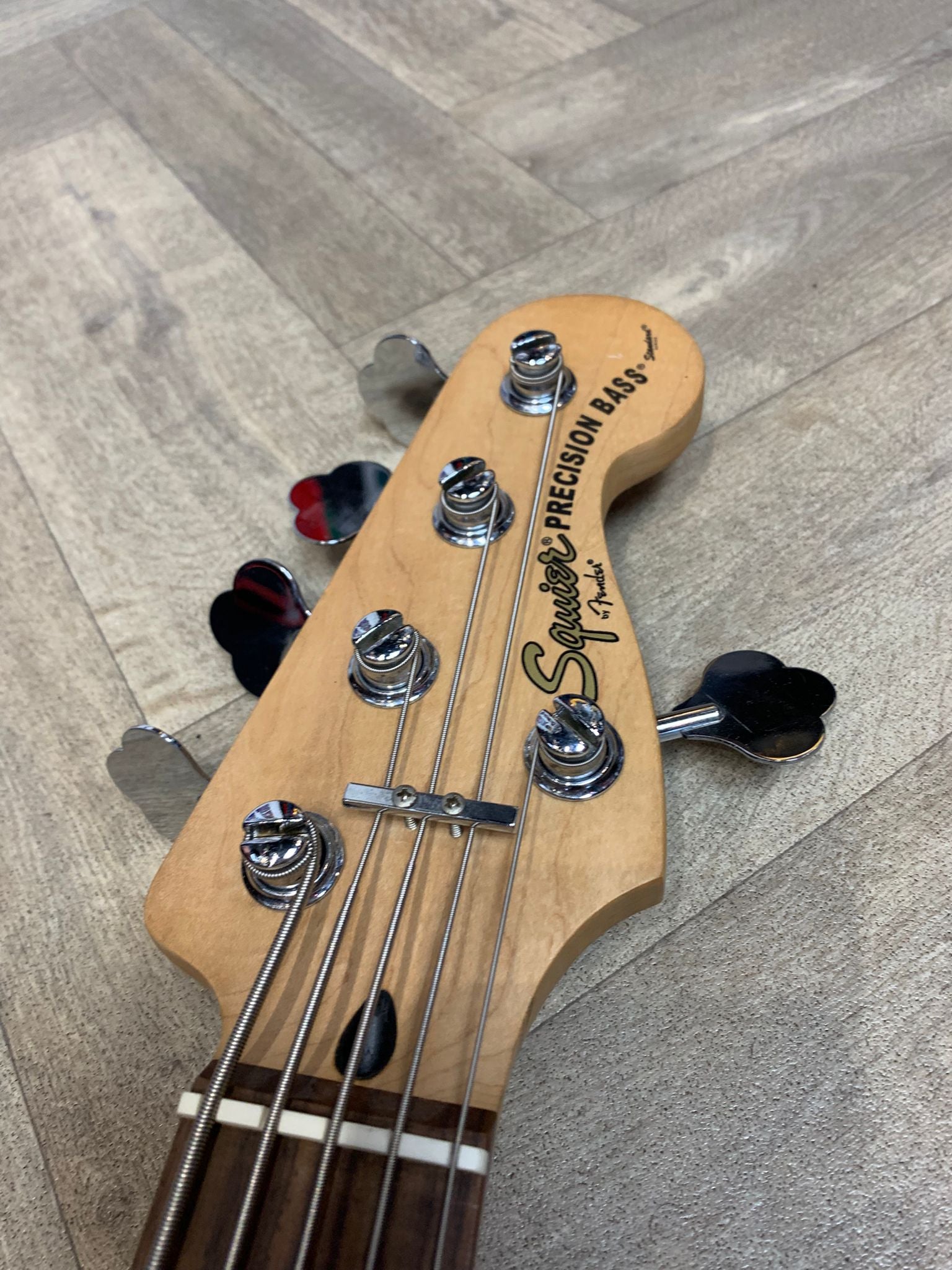 Squier Standard Series Precision Bass V – 5-String - GOOD CONDITION