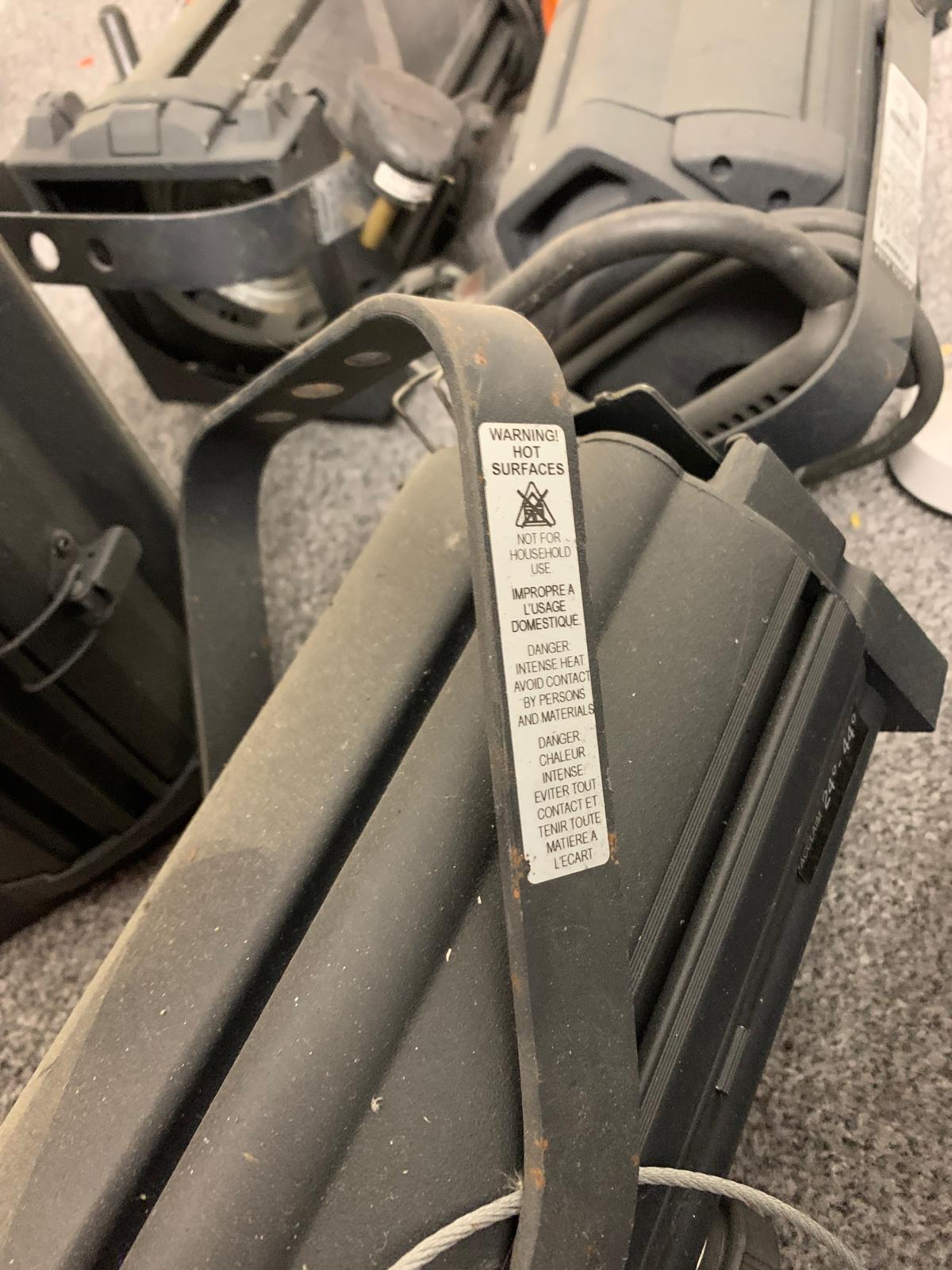 Untested Lighting Rig- COLLECTION ONLY
