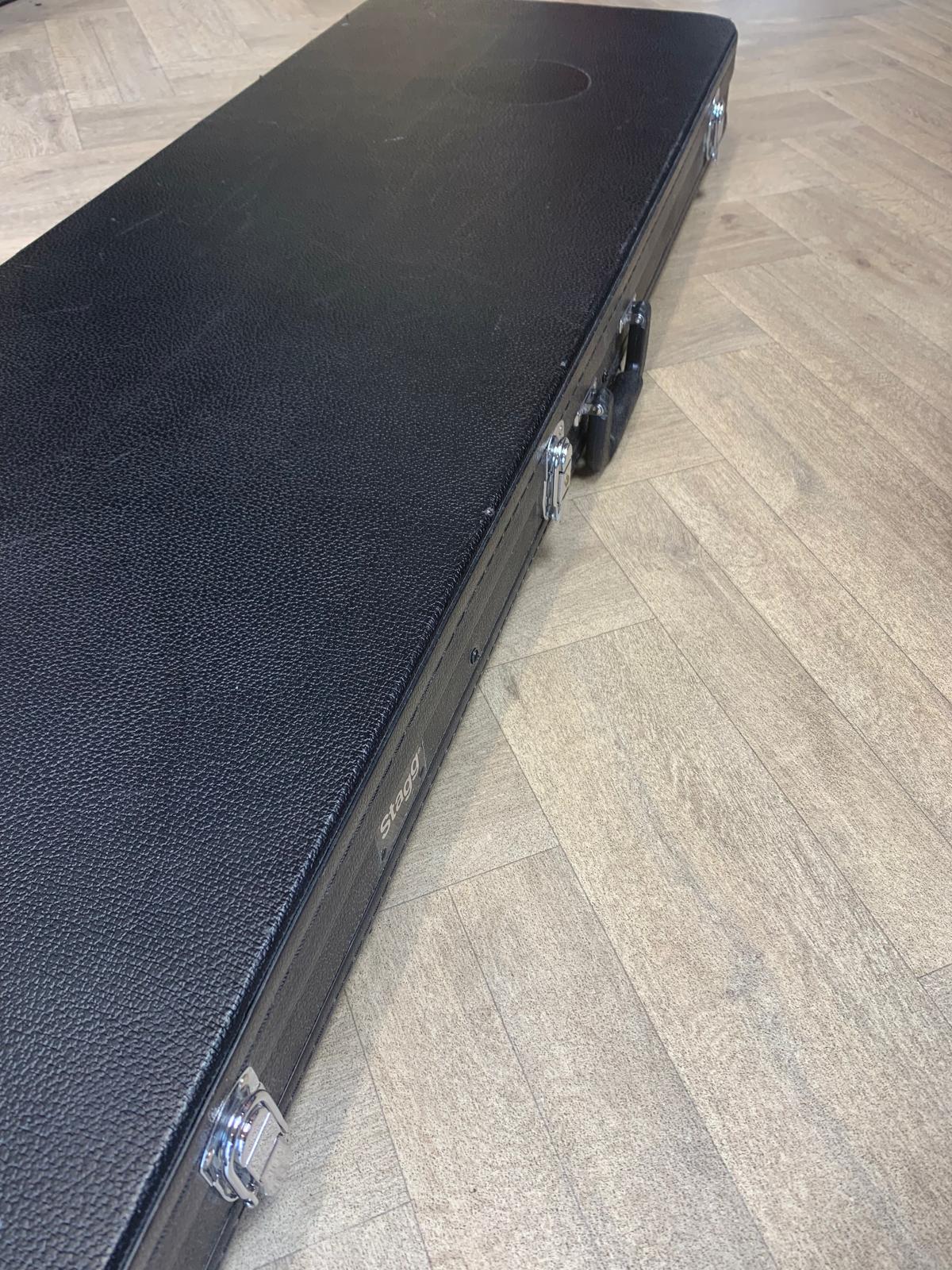Stagg Deluxe Padded Bass Hard Case