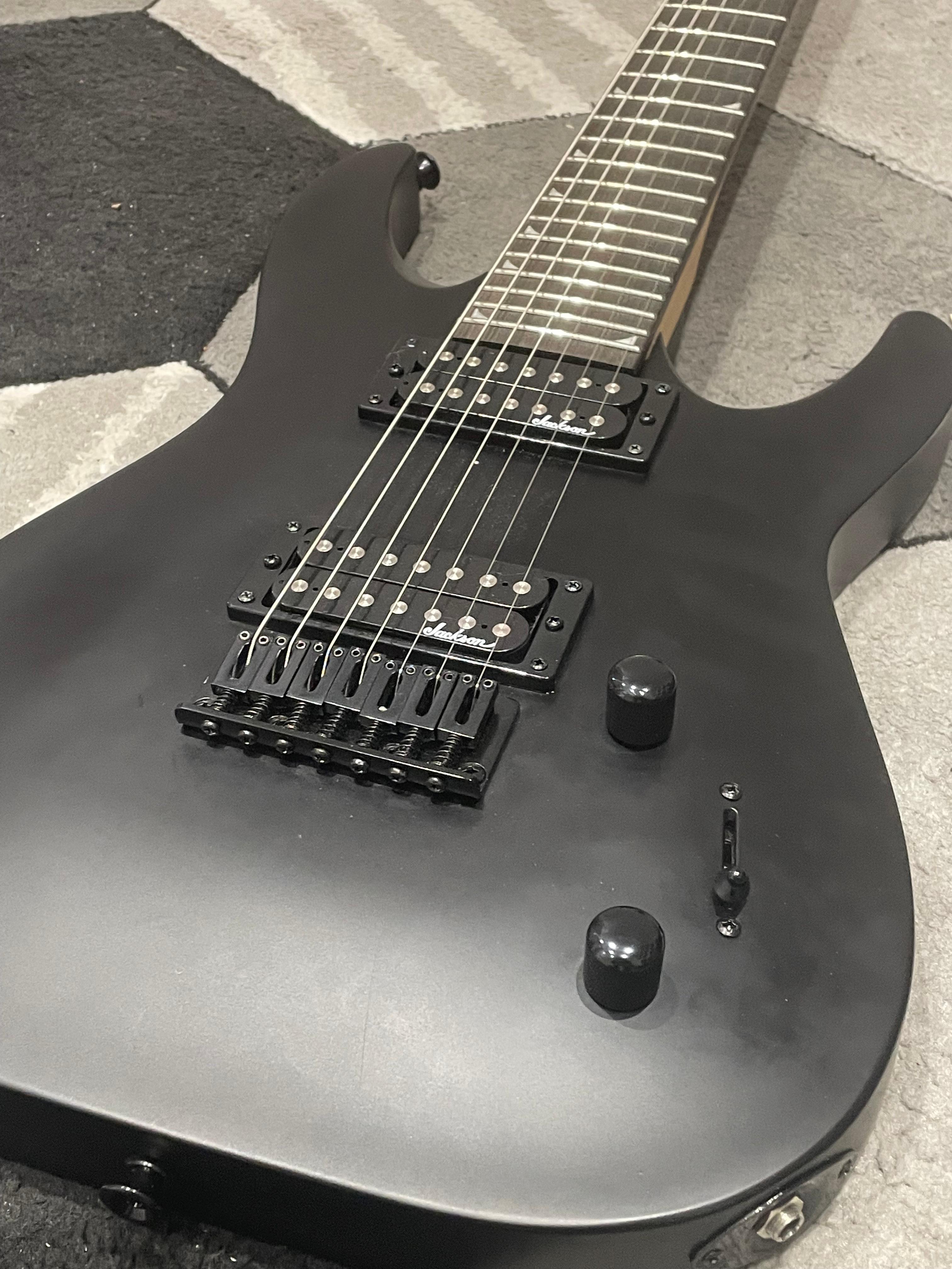 Jackson JS Series Dinky Arch Top JS22-7 DKA HT, Satin Black- Excellent Condition