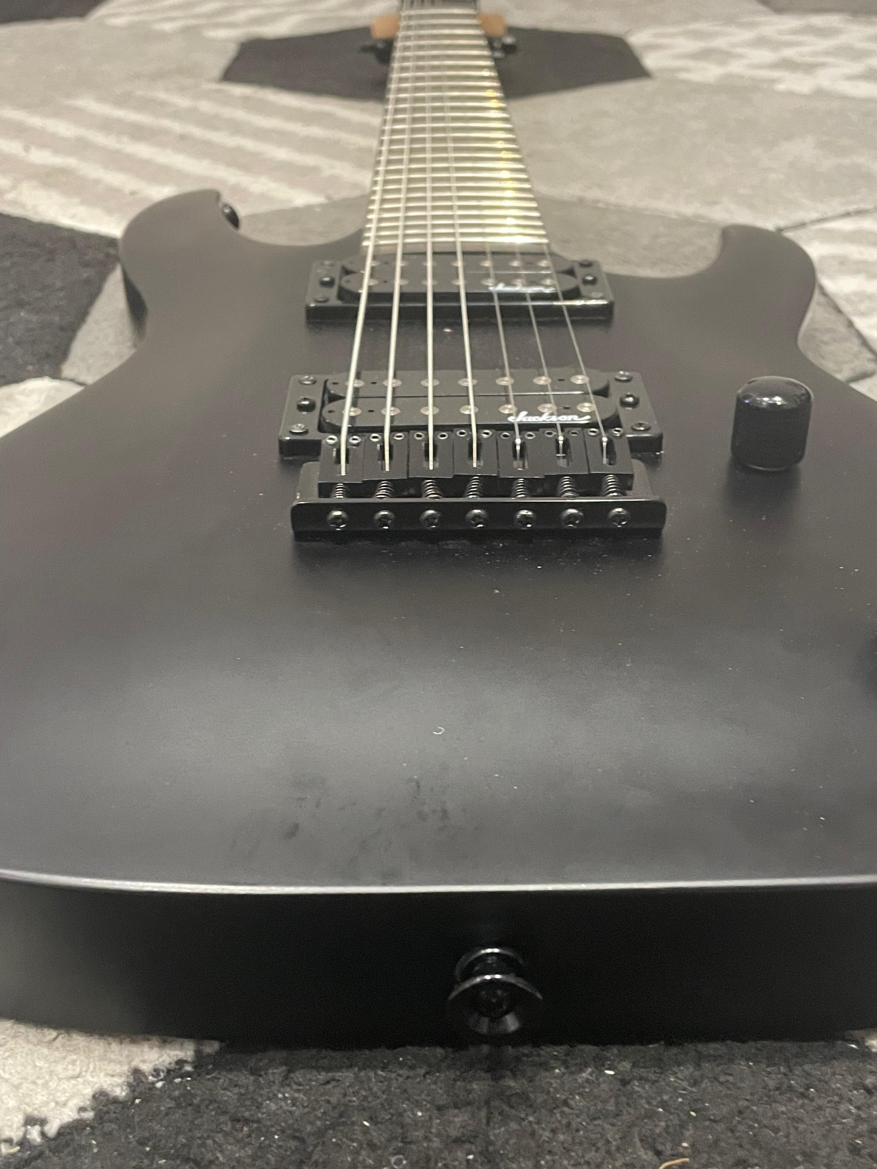 Jackson JS Series Dinky Arch Top JS22-7 DKA HT, Satin Black- Excellent Condition