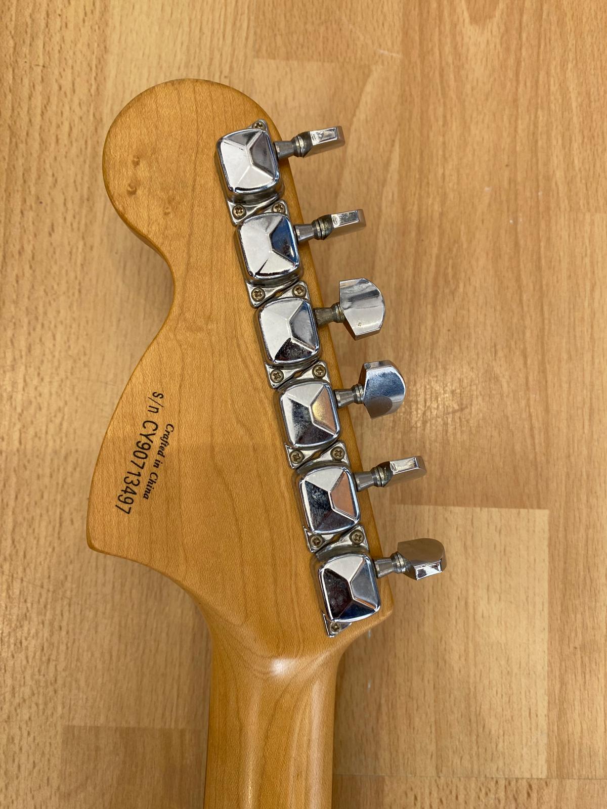 Fender Squier Affinity Series Stratocaster in Classic Black- Excellent Condition