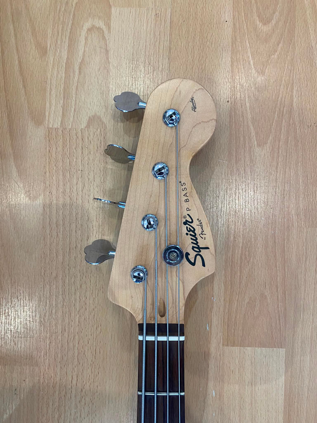Fender Squier Affinity Precision Bass PJ in Black - Excellent Condition