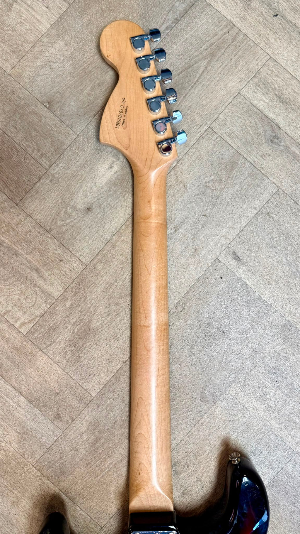 Fender Squier Affinity Series Stratocaster in sunburst finish- Great condition