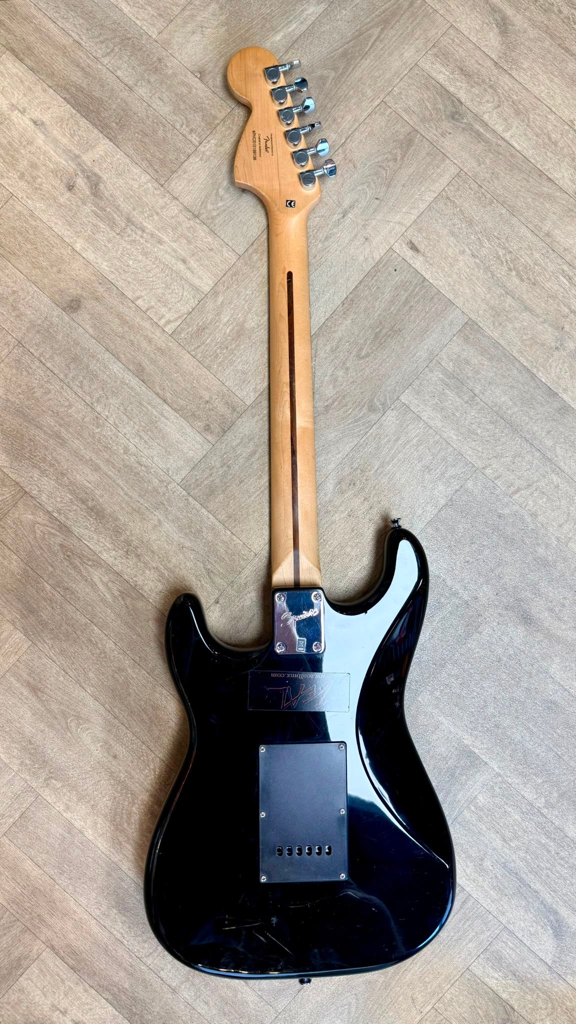 Fender Squier Affinity Series Stratocaster- Black- Great Condition