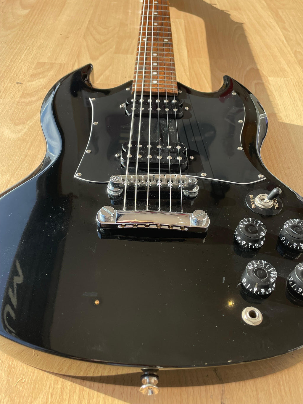 Epiphone SG 4 in  Black - Excellent Condition