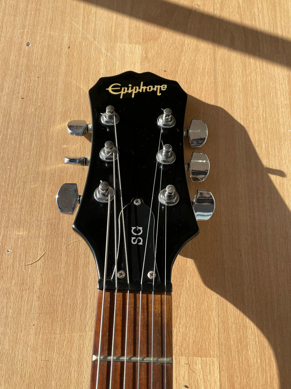 Epiphone SG 4 in  Black - Excellent Condition