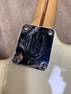 Fender American Series Stratocaster (2004, USA) – 50th Anniversary Neck Plate – Cream Finish